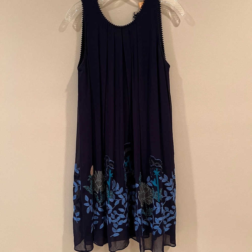Stunning Anthropologie Dress NWT!